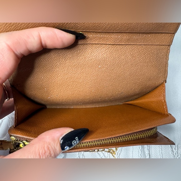 LOUIS VUITTON PORTE TRESOR MONOGRAM WALLET WITH CHAIN - Picture 9 of 17
